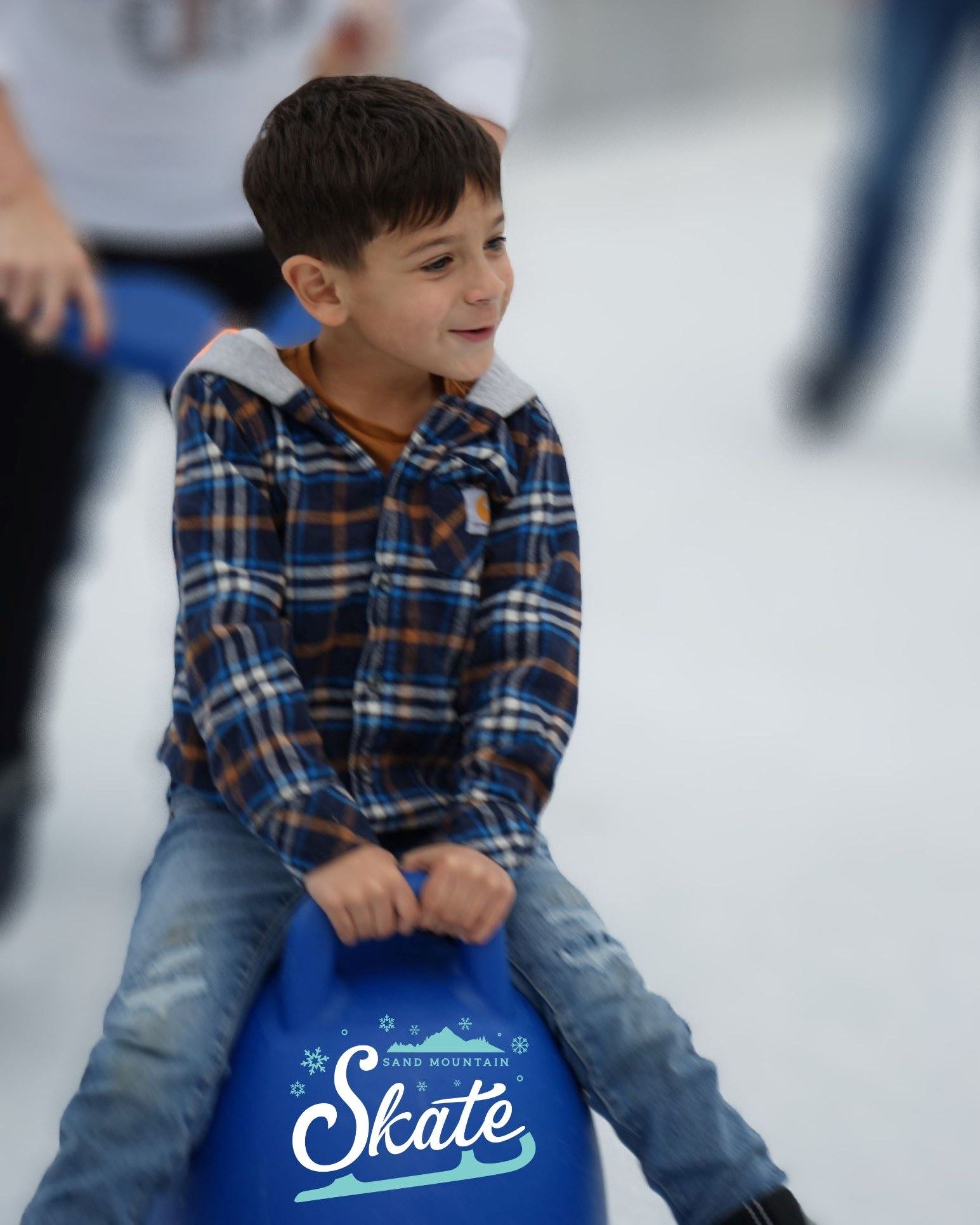 photo of child enjoying ice skating rink in Albertville